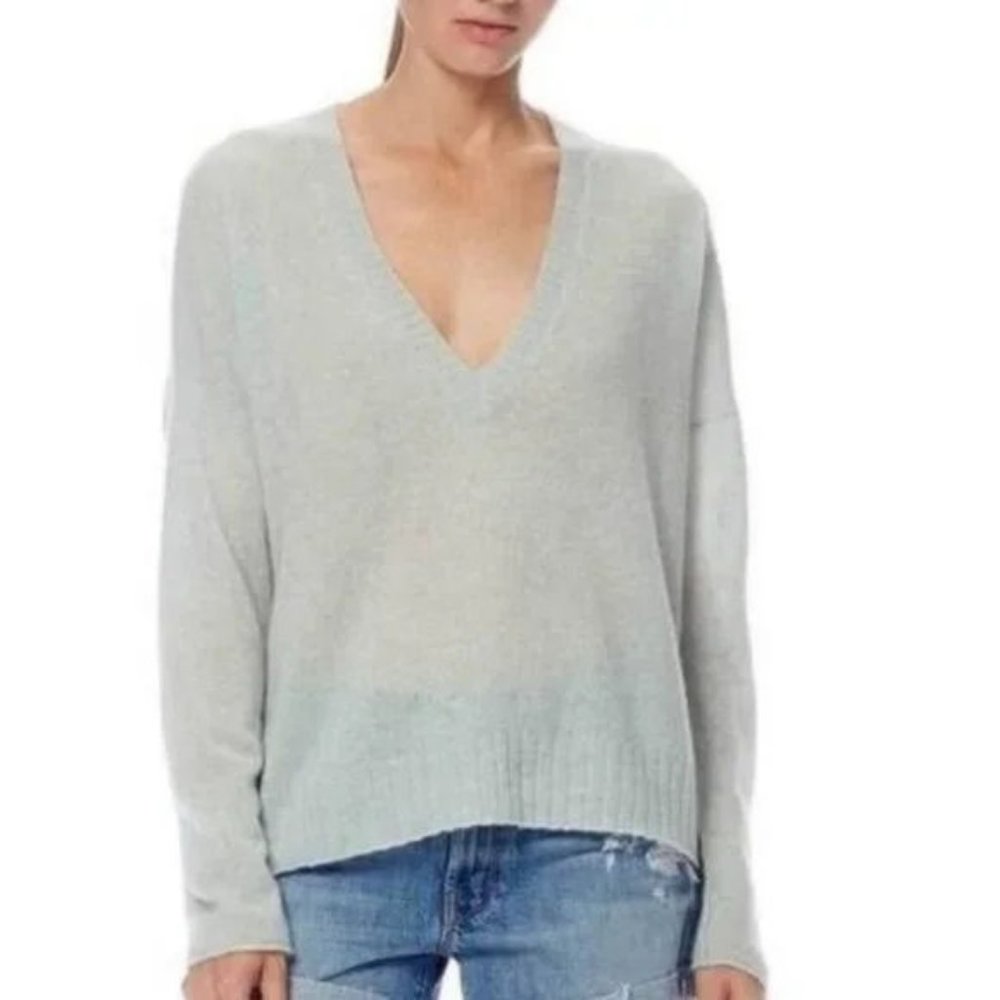 Rocky Barnes x 360 Cashmere Sweater